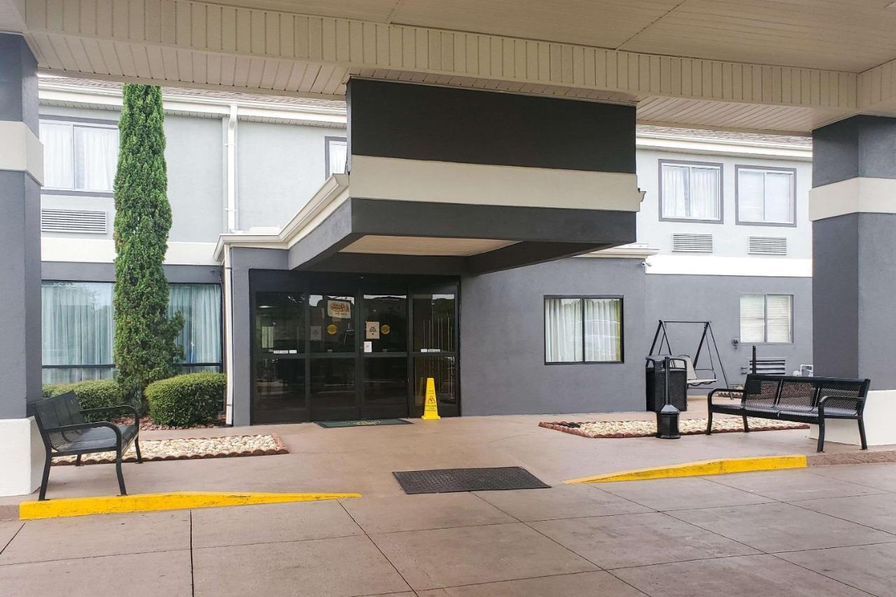 Quality Inn Prattville I-65 Exterior photo