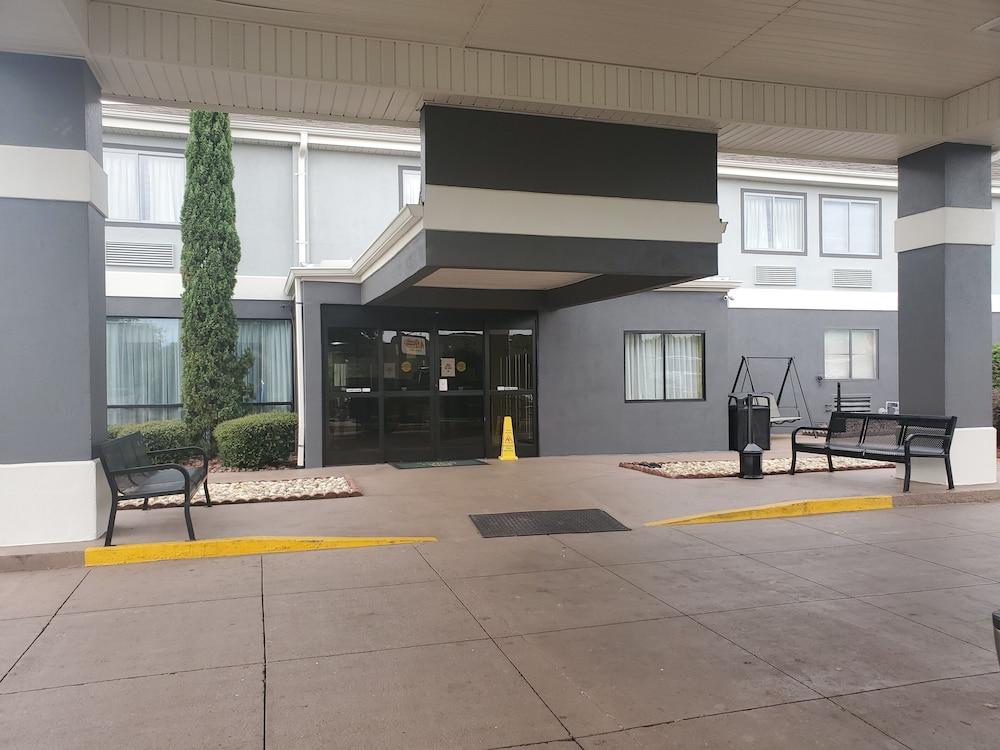 Quality Inn Prattville I-65 Exterior photo