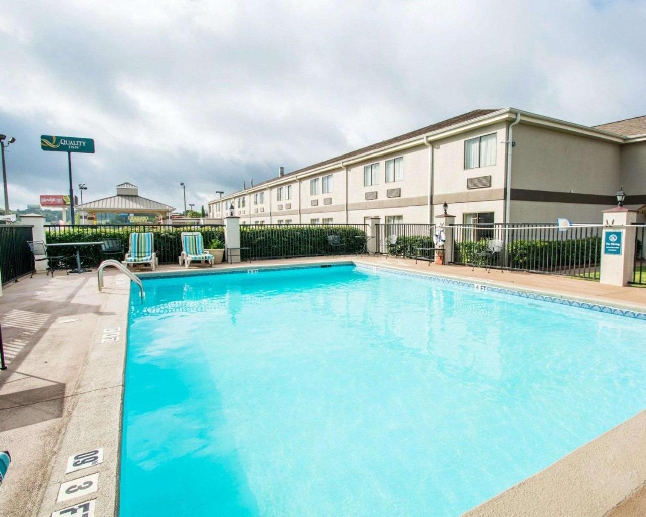 Quality Inn Prattville I-65 Exterior photo
